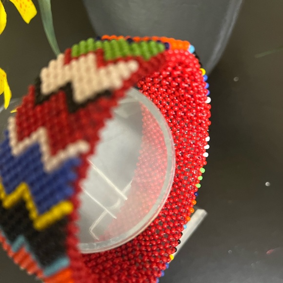 Bracelets: Colourful Beaded Bracelet made in Kenya. - Picture 6 of 8